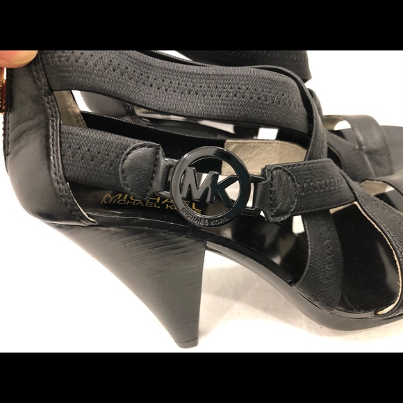 MICHAEL Kors leather strap heel sandals - Picture 3 of 10